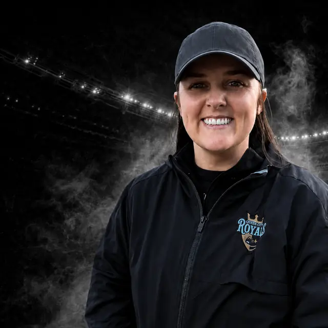 Coach Alexis Gray